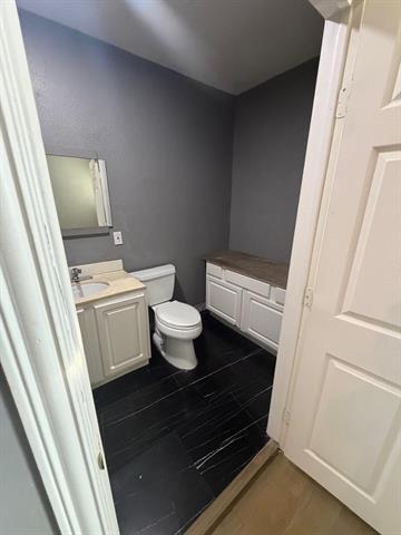 Photo - 2228 52nd St