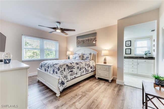 Building Photo - 4895 Bonita Beach Rd SW Unit 208