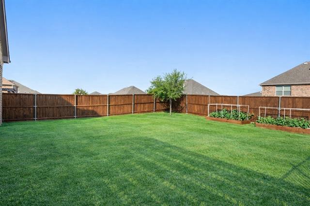 Photo - 721 Broderick Ln