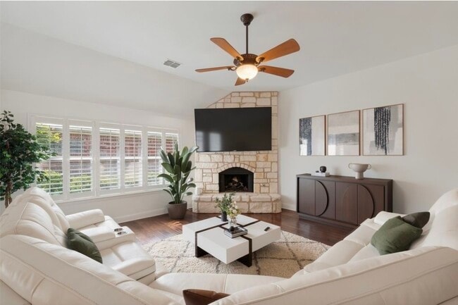 Photo - 7428 Boulder Creek Dr