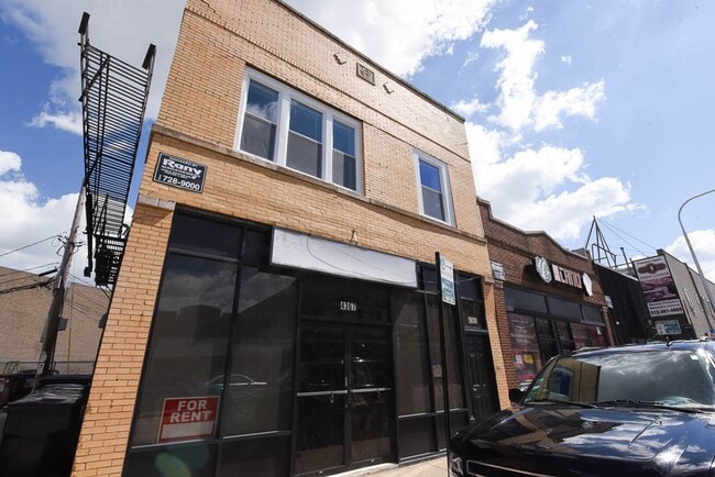Building Photo - 4365 N Elston Ave Rental