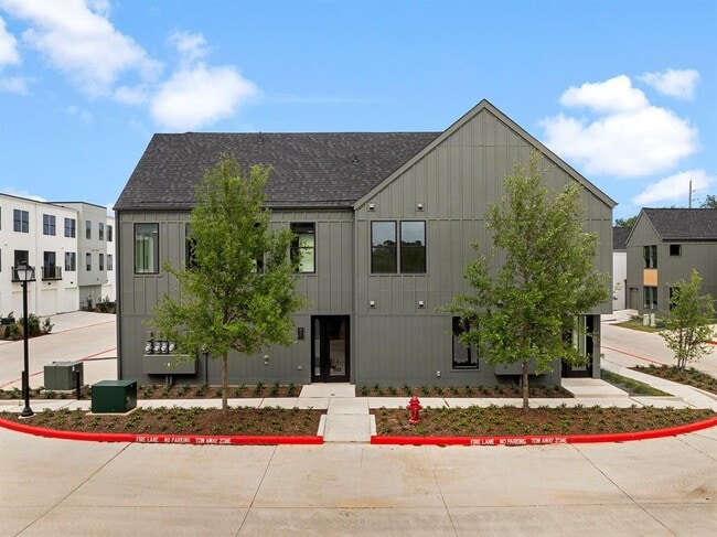 Photo - 1941 Sawdust Rd Condo Unit 301