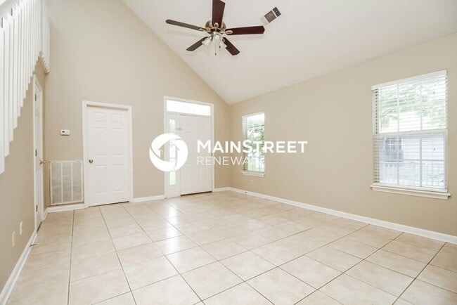 Photo - 3 Bedroom Pet-Friendly Home in Antioch, TN with Main Street Renewal
