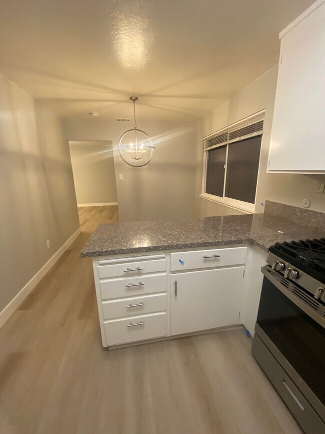 Photo - 5719 Woodleigh Dr