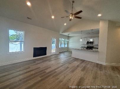 Photo - 645 Glensford Dr