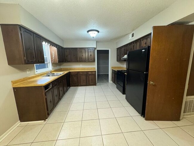 Photo - Gulf Breeze - The Oaks - 3 bedroom, 2.5 bathroom
