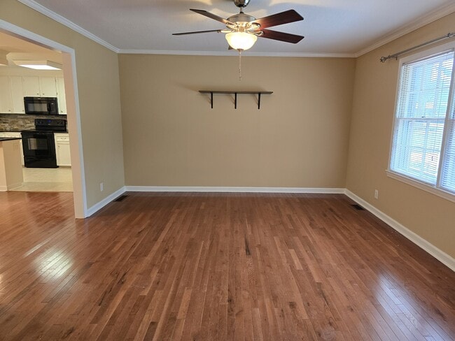 Photo - 4680 Forest Manor Dr