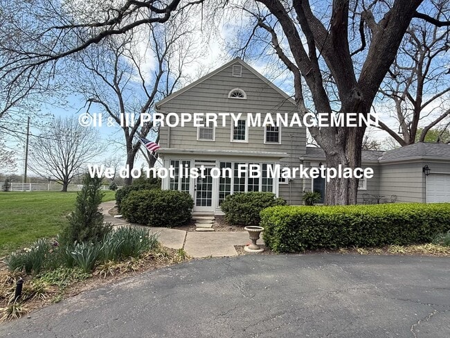 Photo - 1314 W Red Bridge Rd