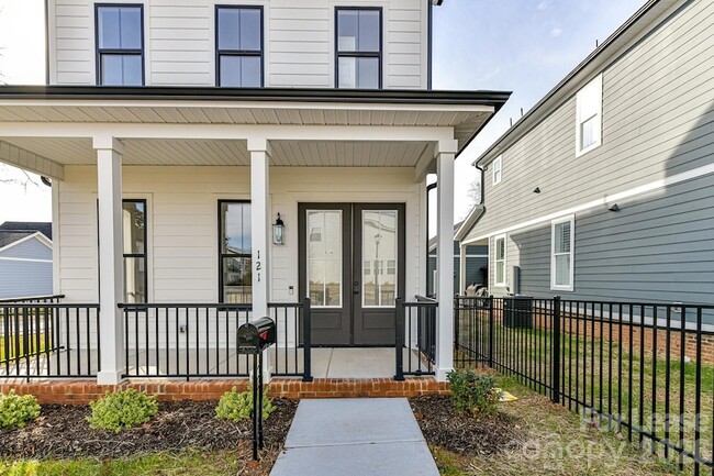 121 W F St