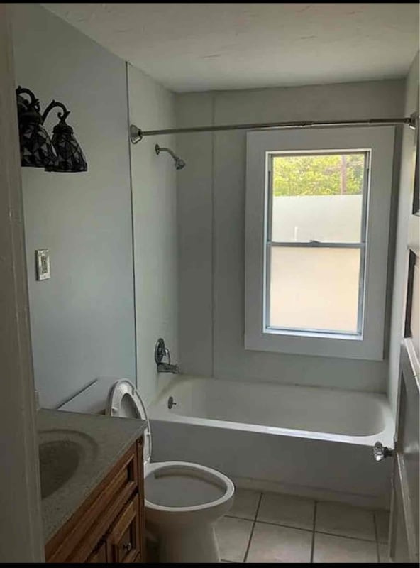 Photo - 93 Lake St Unit 2