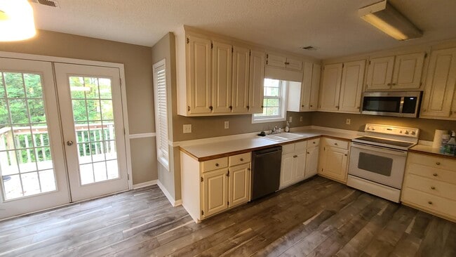 Photo - 70 Vinny's Terrace