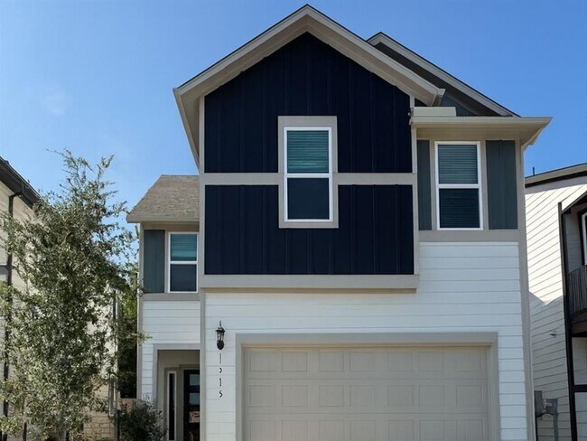 Photo - 1515 Iberville Dr