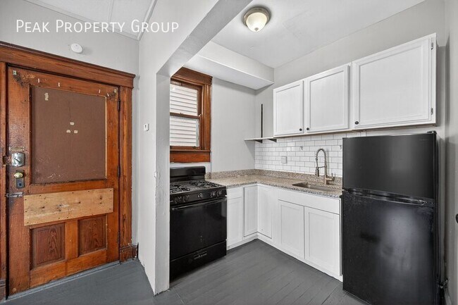 Photo - 2339 Rohs St Unit 1F