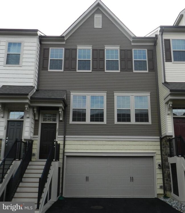 Photo - 27 Eagle Ln Townhome