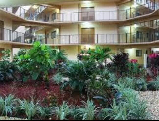 Photo - 8540 SW 133rd Avenue Rd Unit 105