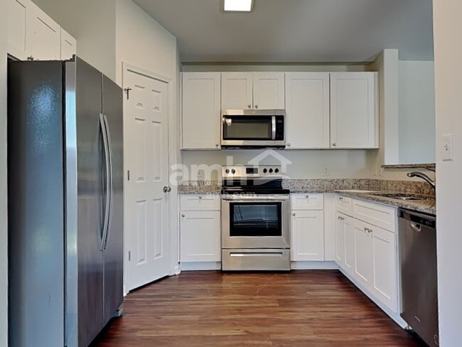 Photo - 132 Spring Lakes Dr