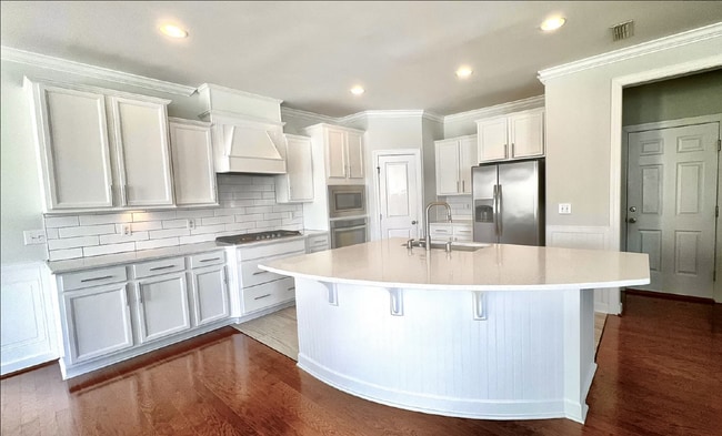 Photo - Charming 3-Bed End-Unit Townhome in Apex!