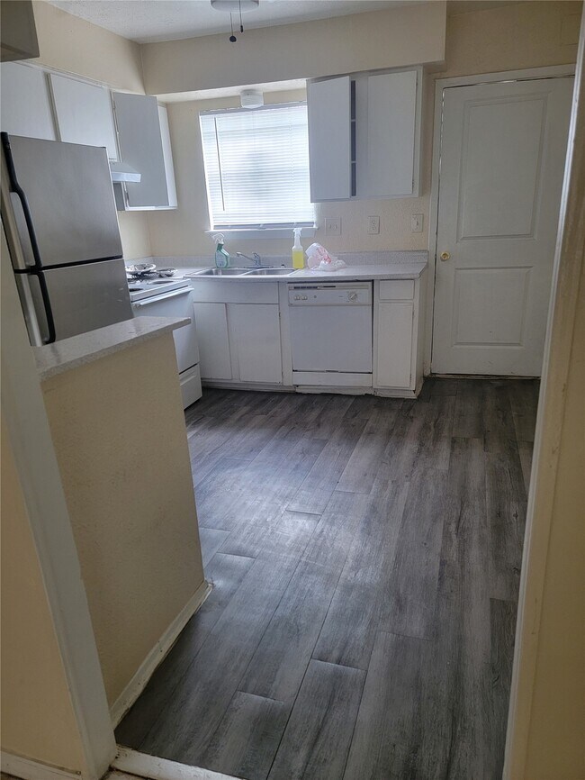 Photo - 6305 Westward St Unit 126