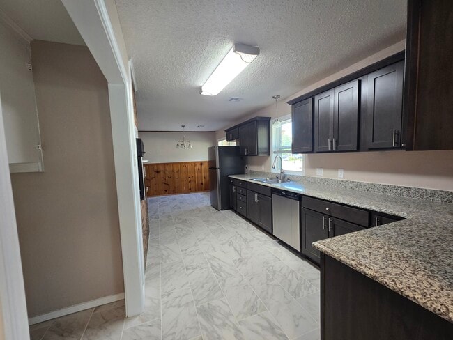 Photo - 3530 Old Greenwood Rd