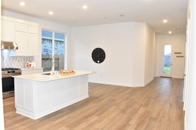 Photo - 16311 Mesquite Fld Dr