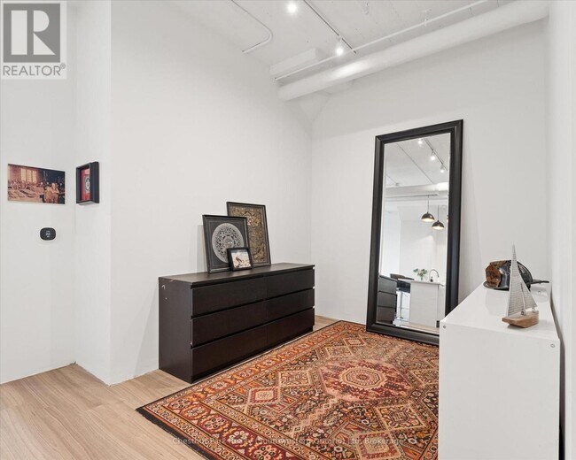 Photo - 120 Huron St Unit 317