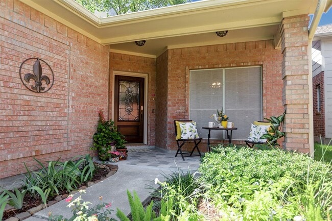 Photo - 112 Harbour Town Dr