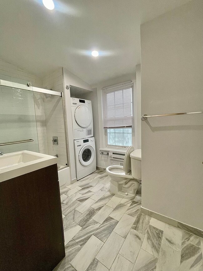 Photo - 615 Hall St Unit Apt 2