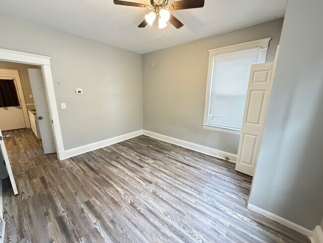 Photo - 2105 Murray Hill Rd Unit 3