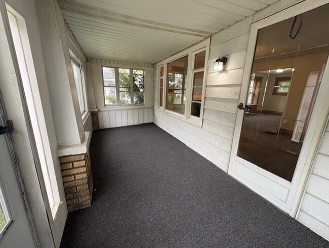 Photo - Now Leasing: 4-Bedroom Akron Home with Attic Bedroom & Basement Laundry Hookups