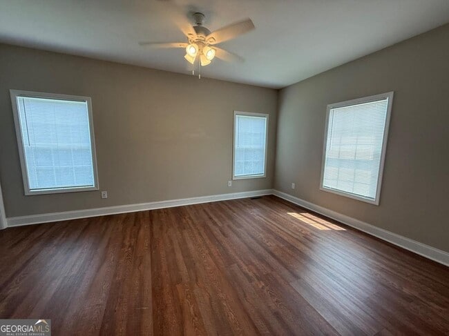 Photo - 519 Liberty Pk Dr