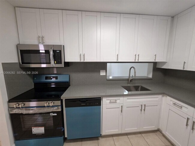 8400 SW 133rd Avenue Rd Unit 208