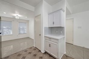 Photo - 50 Thicket Grove Pl