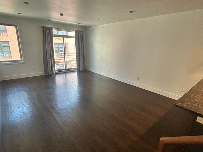 Photo - 846 N 15th St