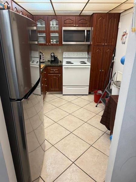 Photo - 1950 S Ocean Dr Unidad 2A