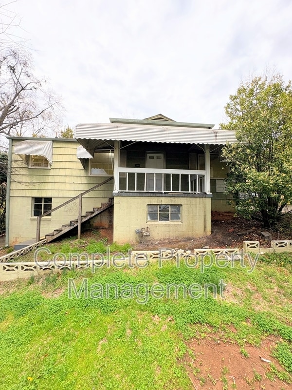 Photo - 7801 Vienna Ave