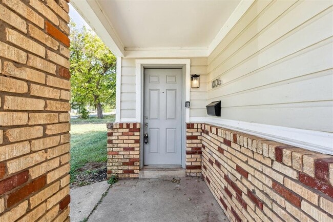 Photo - 1006 SE 51st St