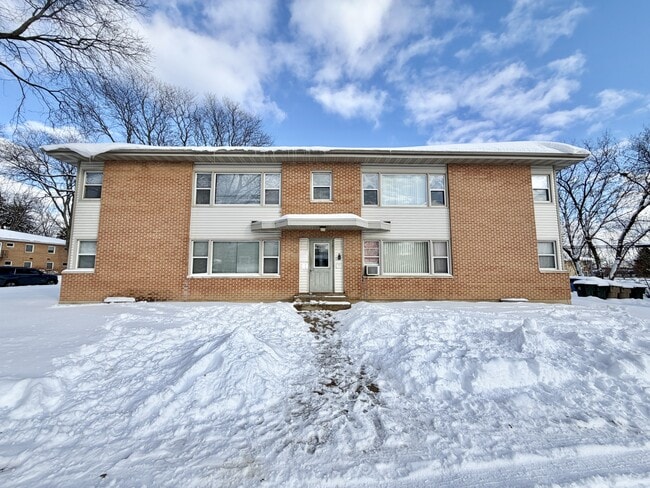 Photo - 2113 Lake Point Dr Unit 3