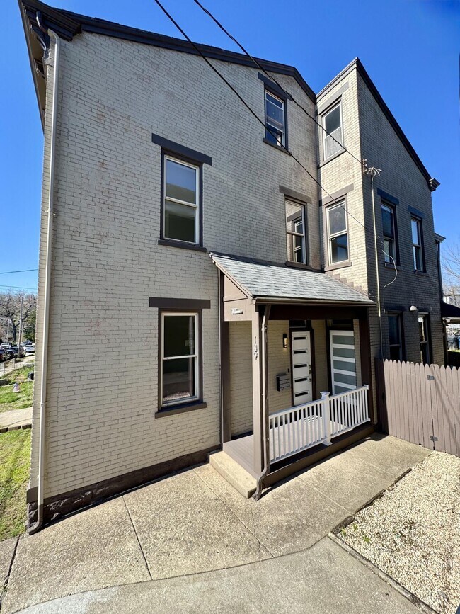 139 Washington Ave