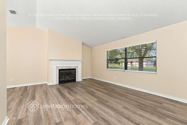 9544 Lake Douglas Pl