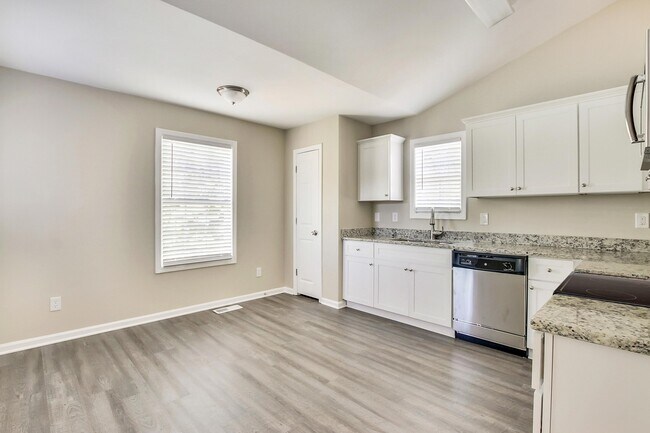 Photo - 6557 Snow Bird Ln