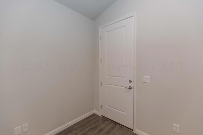 Photo - 7518 Beck Dr