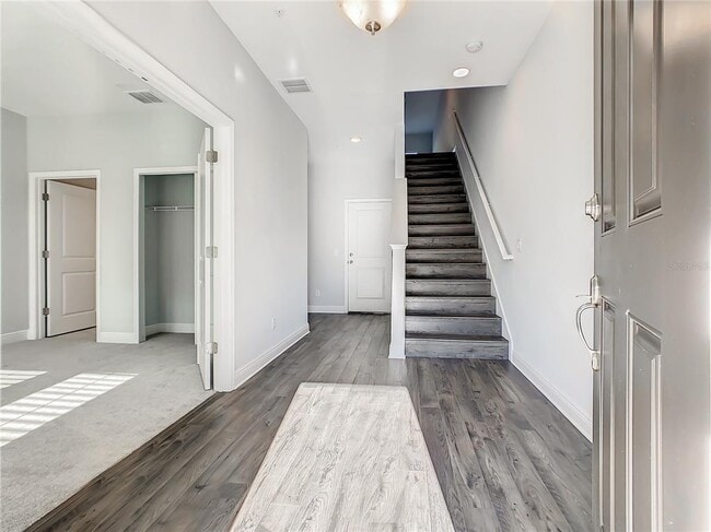 Photo - 1108 Spotted Sandpiper Lp