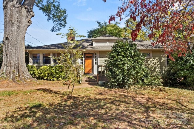 Photo - 2917 Forest Park Dr