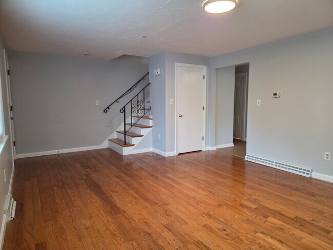 24 Andrea Dr