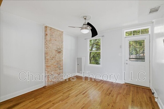 Photo - 1535 Constitution Ave NE