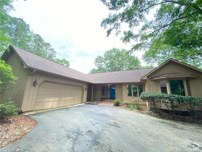 Building Photo - 3299 Liverpool Dr Rental