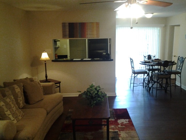 Photo - Jamesbridge Apartments