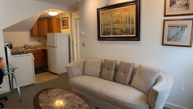 Photo - 102 Highland Pl