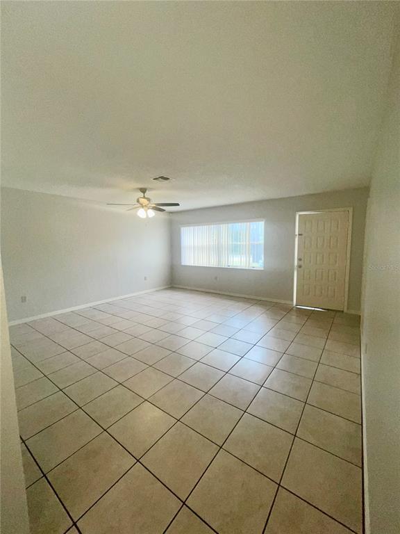 Photo - 10337 Usher St