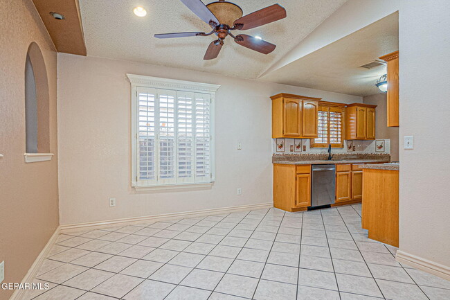 Photo - 11621 Maquitico Ct